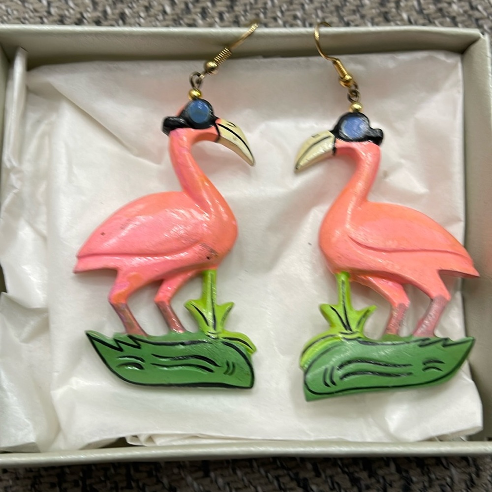 Vintage Wood Handpaint  Pink Florida Flamingo  Earrings